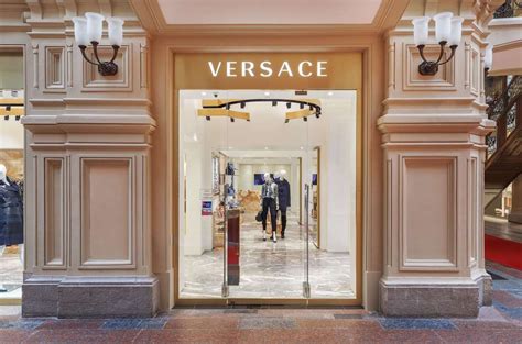 versace india store